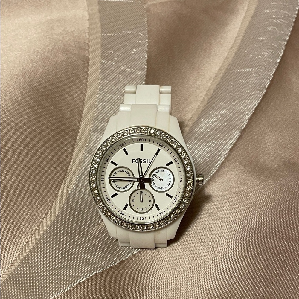 Fossil White Ceramic Watch with Crystal-Set Bezel